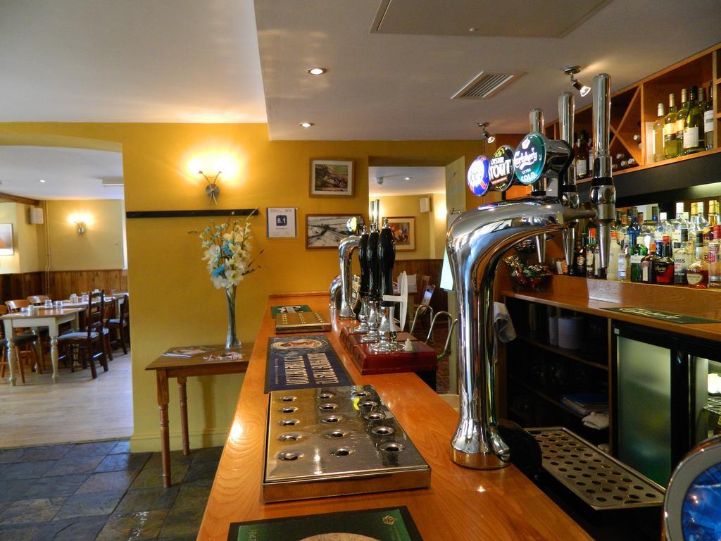 Beambridge Inn Уелингтън Екстериор снимка
